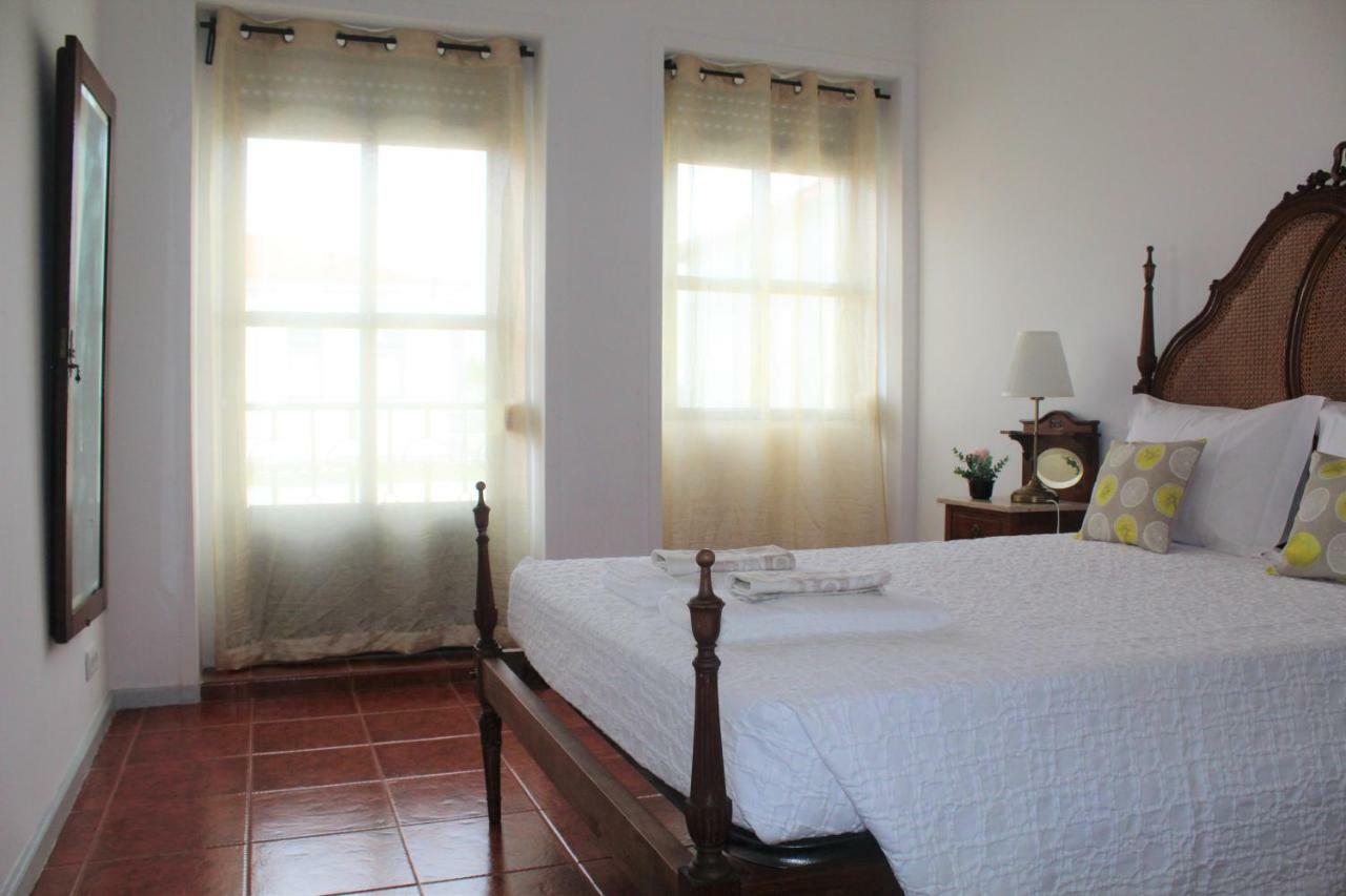 Pilar Home บีลาโนวาเดกายา ภายนอก รูปภาพ